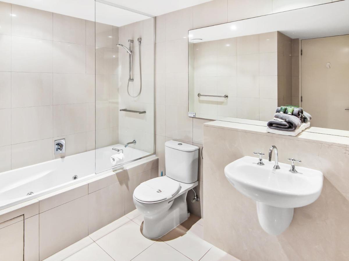 Aparthotel Space 4*